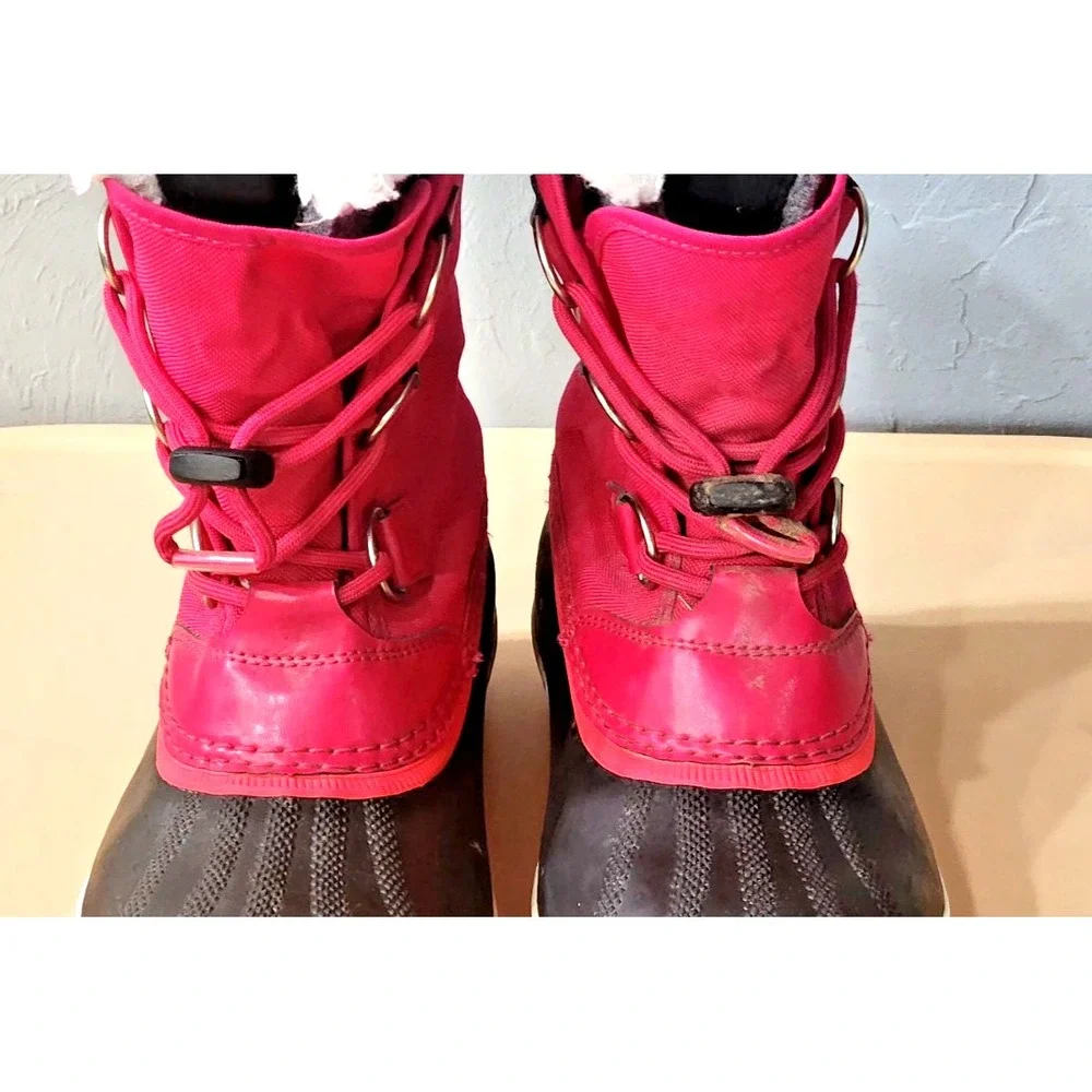 Sorel Kids Yoot PAC Nylon Haute Pink Waterproof Snow boots Kids Size 4